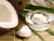 食用椰子油的功效与作用,食用椰子油好吗?有什么副作用?
