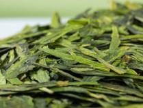 绿茶的功效型眼霜,含有绿茶成分的眼霜