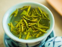 喝绿茶有什么作用功效,喝绿茶的作用是什么