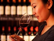 葡萄酒功效与禁忌,葡萄酒功效和营养价值